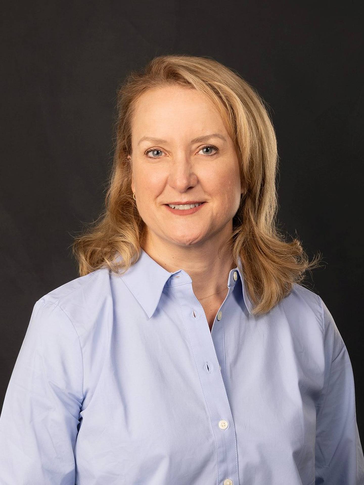 Dr. Norah Toraason received a Bachelor of Science from the University of Illinois and a medical degree from the University of Illinois College of Medicine.