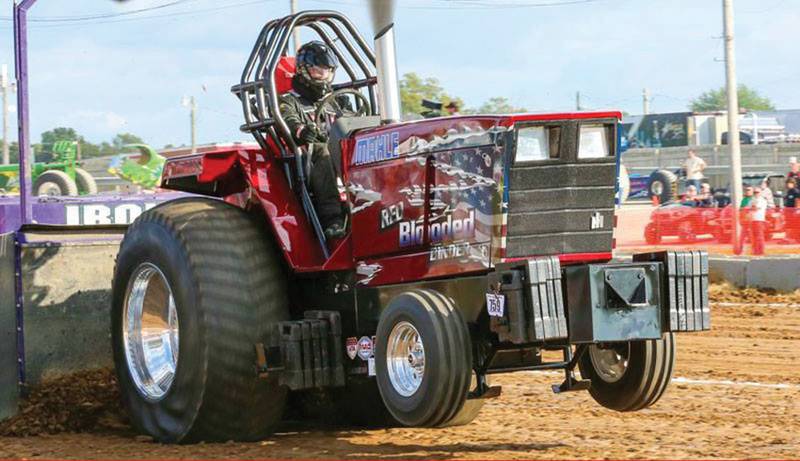 Truck and tractor pulls