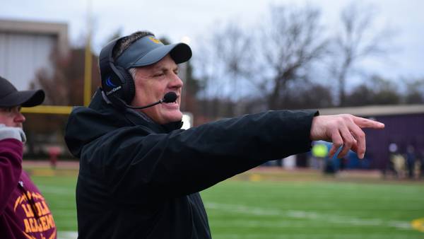 Loyola announces return of John Holecek as head football coach; Beau Desherow named GM, assistant head coach