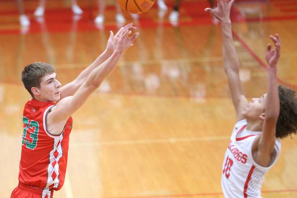 After slow start, La Salle-Peru tops Streator at the Pops