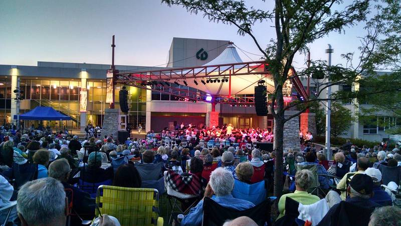 Maestro Kirk Muspratt conducts New Philharmonic at the Lakeside Pavilion at the McAninch Arts Center on the College of DuPage campus.