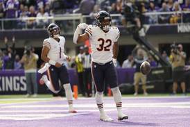 Illinois bettors can play our boosted parlay for Bears vs. Commanders Thursday Night Football