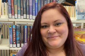 Sugar Grove Public Library welcomes new director