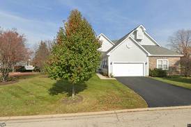 Single-family home sells for $380,000 in Crystal Lake