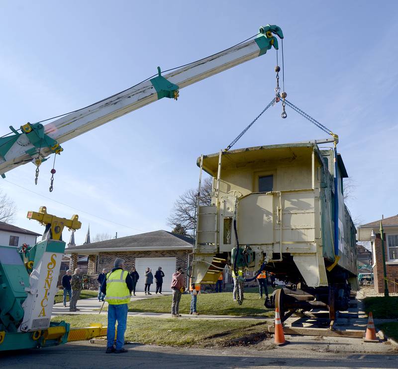 The BN 11408 caboose apparently built in 1954 was located at Historical Museum at 300-398 South Vermillion Street in Streator was removed and transported to Wenona by Senica Towing Wednesday.
