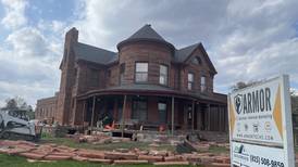 What’s up with the Ellwood-Mayo Mansion in DeKalb? Business owner said he intends to purchase historic building
