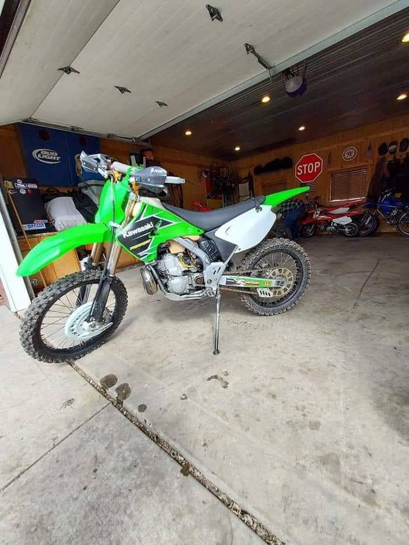 Police are asking the public to be on the lookout for the one remaining dirt bike, a green Kawasaki KZ 250 as it may also be stashed in the area.