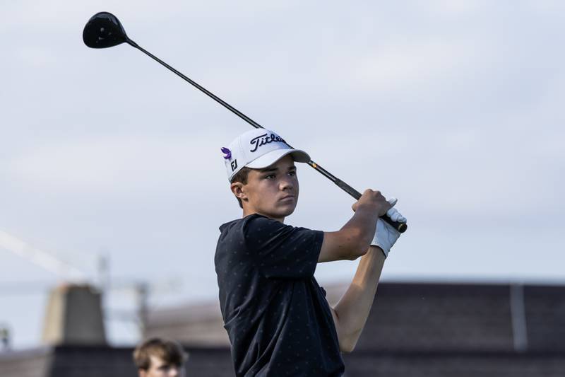 Minooka’s Ethan Walsh looks down the green at the 10th hole during the IHSA Boys’ Class 3A Sectional at Wedgewood Golf Course in Plainfield on Oct. 6, 2025.