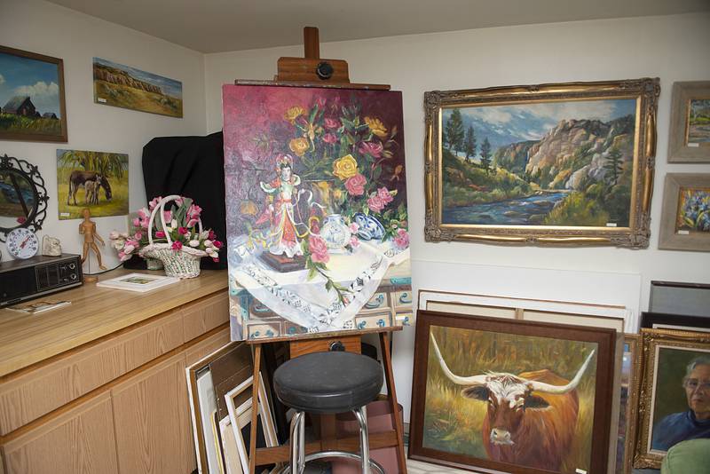 Garcia, now 87, started painting at 50, taking classes at Studio in the Woods in Wauconda.