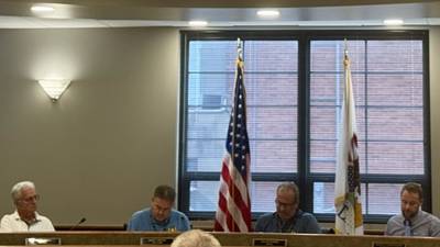 Peru Pool Committee pauses $7M municipal pool plan