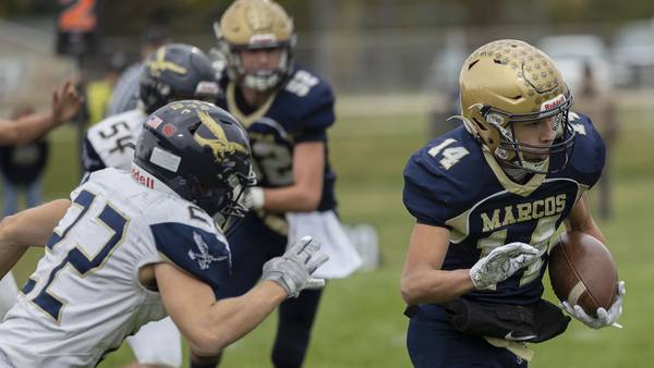 Polo pulls away from Hiawatha in I8FA playoff opener