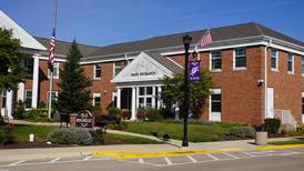 Rochelle hires new city manager