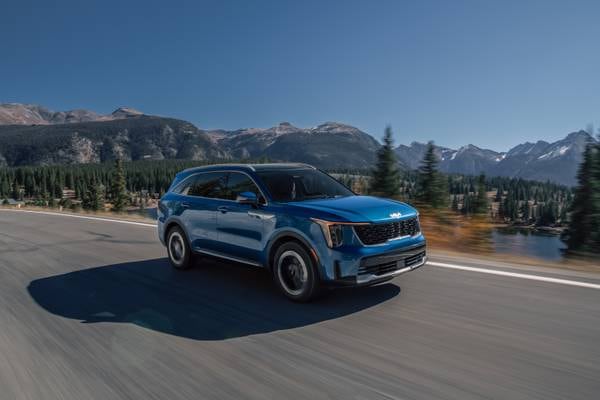 Kia Sorento Hybrid SX delivers big on efficiency, premium practicality, value