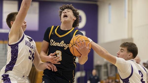 Photos: Sterling boys take on Rochelle in basketball