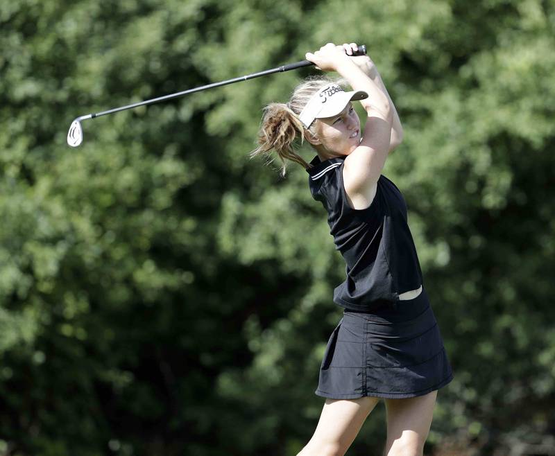 Brian Hill/bhill@dailyherald.com
Audrey Wake of Benet Academy during East Suburban Catholic girls golf Tuesday September 20, 2022 at Highland Woods Golf Course in Hoffman Estates.