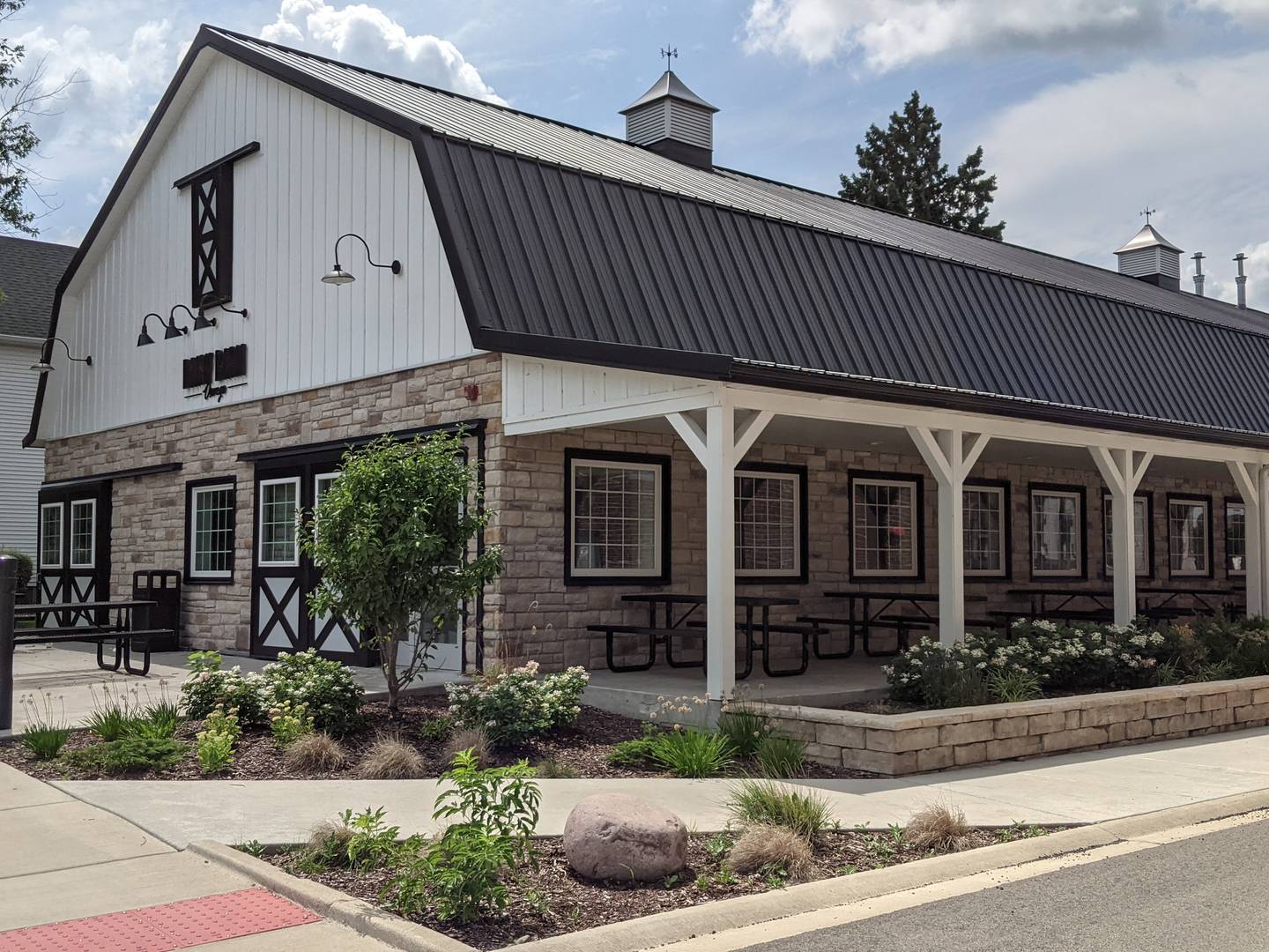 A company headed by former Jimmy John’s CEO Gregg Majewski is leasing the building in downtown Oswego that formerly housed the Dairy Barn.