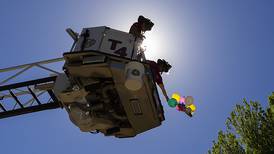 Photos: Lincoln School egg drop