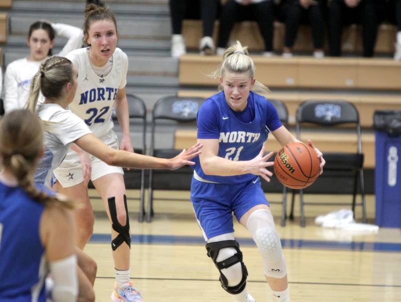 Wheaton North’s Eden Pearson drives toward the basket during the Class 4A St. Charles North Regional final against St. Charles North on Thursday, Feb. 16, 2023.