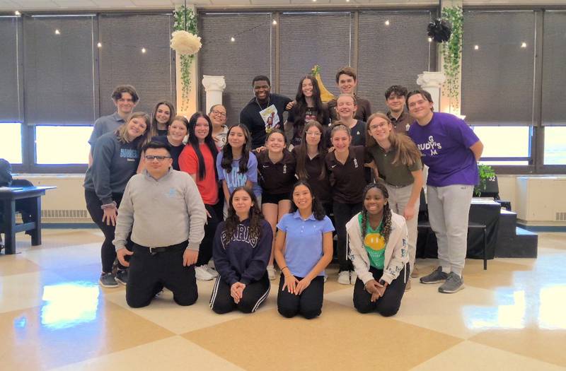 Joliet Catholic Academy - Joliet Catholic Academy Presents Shrek the Musical