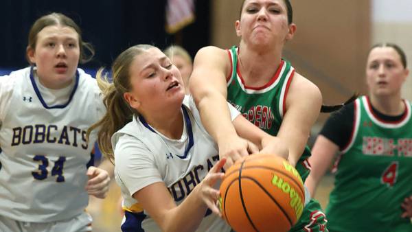 Photos: La Salle-Peru, Somonauk-Leland meet in Tim Humes Breakout girls basketball tournament 