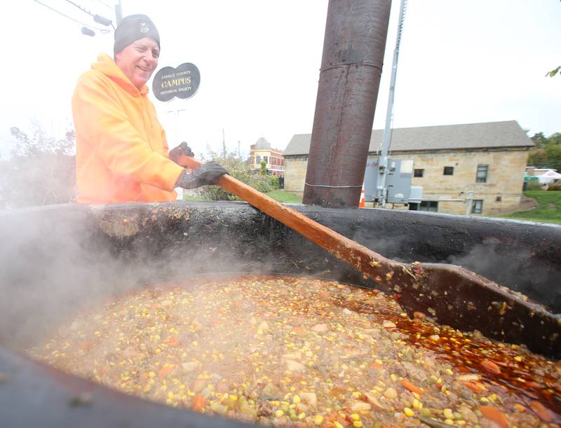 Photos Cool Burgoo still draws crowds in Utica Shaw Local