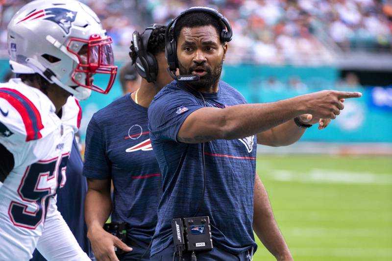 New England Patriots inside linebackers coach Jerod Mayo gestures on the sidelines during a game against the Miami Dolphins, Sunday, Jan. 9, 2022, in Miami Gardens, Fla.
