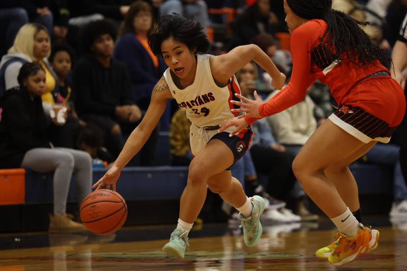 Romeoville’s Maya Edrada makes a move to the basket against Minooka on Tuesday January 24th, 2023.