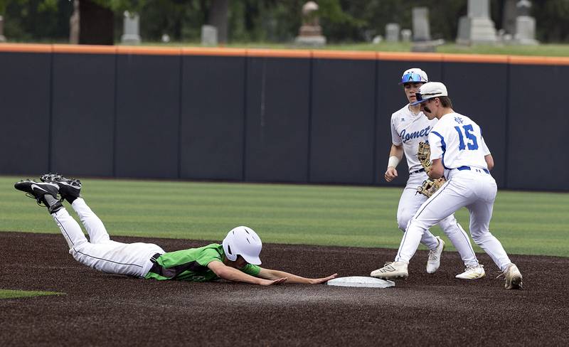 Newman’s Liam Nicklaus doubles up Eureka’s Cohen Alstat Saturday, June 7, 2025, during the Class 2A state baseball third place game at Illinois Field in Champaign.