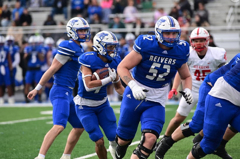On Campus RB grad Luke Eckardt finds groove with Iowa Western