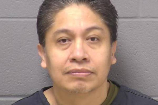 Glendale Heights man delays trial in attempted murder of Joliet police officer 