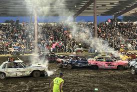 A ‘Smashing’ Success: Grandstands packed at Ogle County demo derby