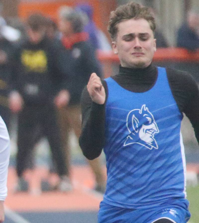 Peotone's Josh Bass competes in the 100 meter dash during the Class 2A Sectional meet on Wednesday, May 21, 2025 at Pontiac High School.