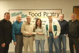 Photos: Utica Knights of Columbus donate $2,500 to the Illinois Valley Food Pantry 