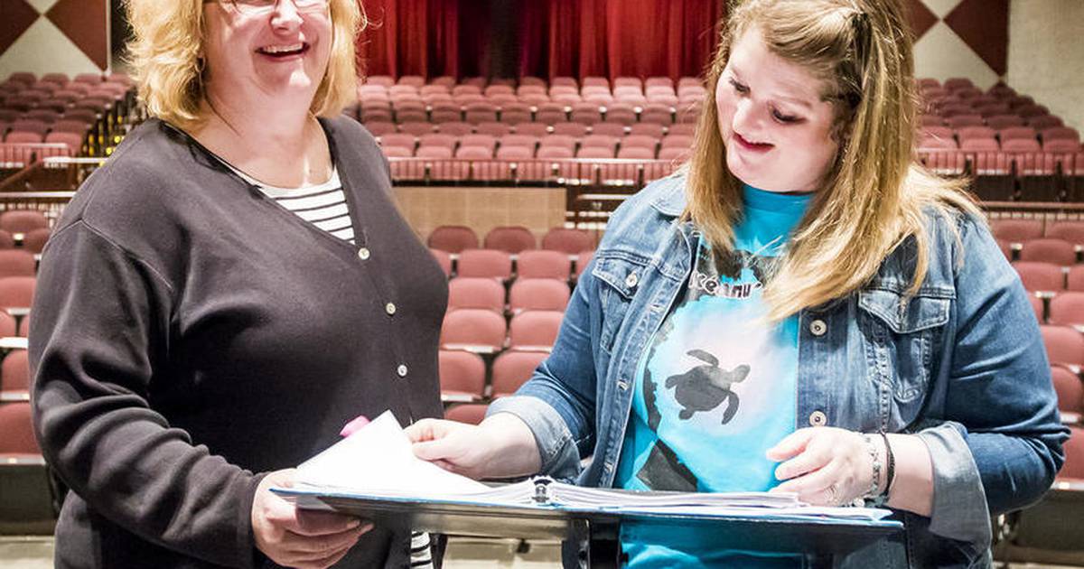 Dedicated to Marengo teacher killed in car crash, 'Kéanu's Moon' a