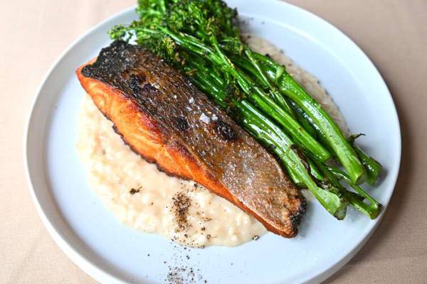 Mockingbird in East Dundee embarks on an expansion while keeping the vibe intimate