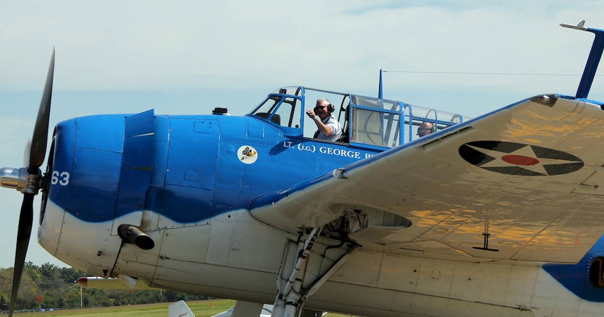 Annual Airport Fest attracts crowds to Joliet airport Shaw Local
