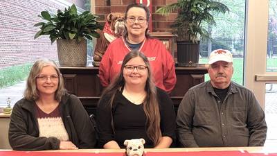 Streator’s Lyla Gengler signs on to bowl for Mount Mercy