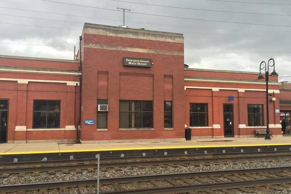 Emergency warming centers open across DuPage County during Arctic blast