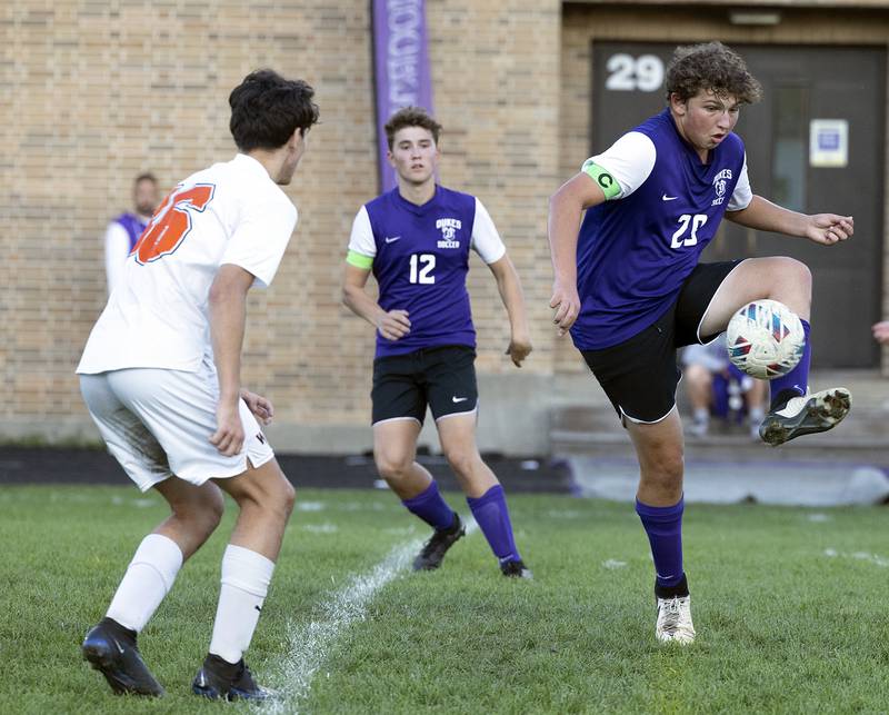 Dixon’s Jayvian Herwig handles the ball against Winnebago Thursday, Sept. 26, 2024, at Dixon High School.
