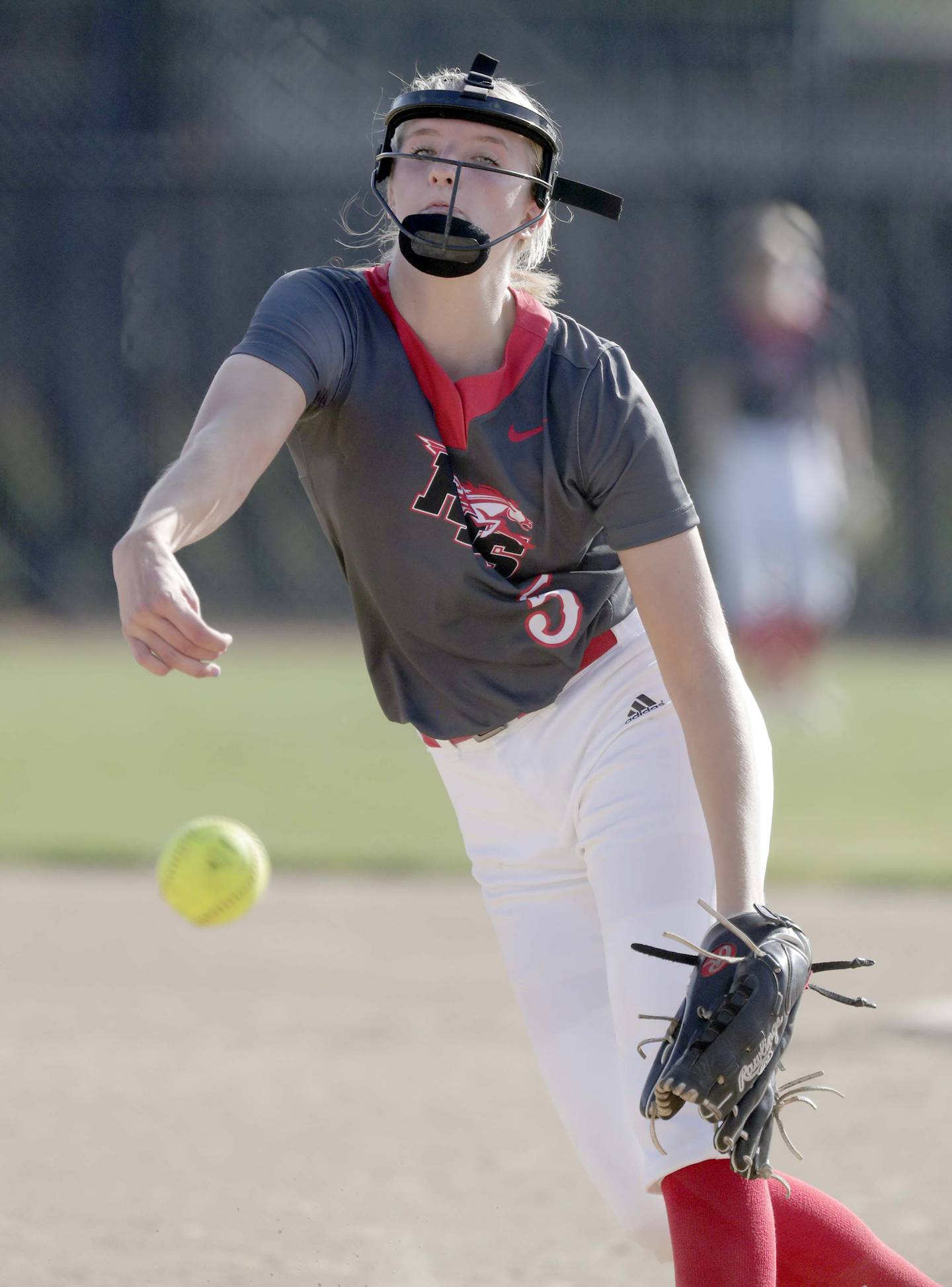 Huntley's Jori Heard (5) delivers a pitch during softball Tuesday April 27, 2021 in St. Charles.
