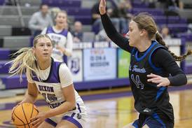 Strong third quarter sends Dixon past St. Francis