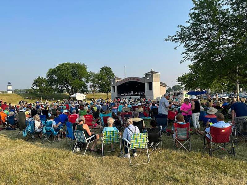 The Clinton Symphony Orchestra will perform Sunday, June 1, in Riverview Park, located along the Mississippi River in Clinton, Iowa.
