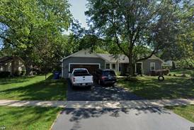 Single-family home sells in Geneva for $685,000