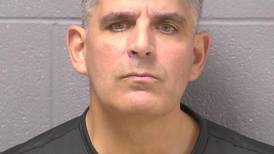 Former Frankfort pizzeria owner sentenced to probation for up-skirt videos of minors, women 