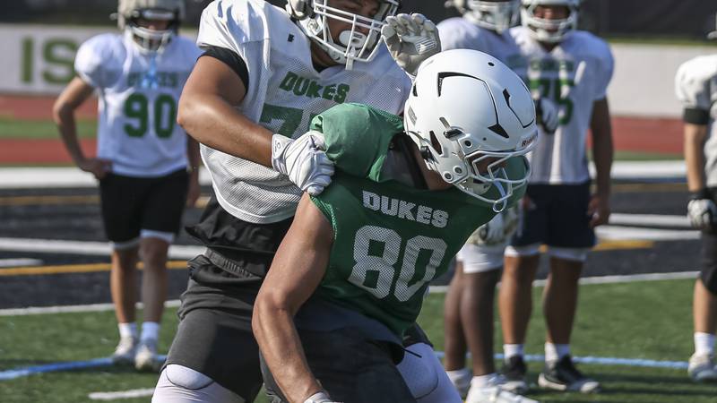 Photos: York football takes to practice field