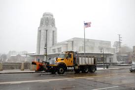‘For safe pedestrian travel’ several downtown St. Charles areas must remove snow and ice