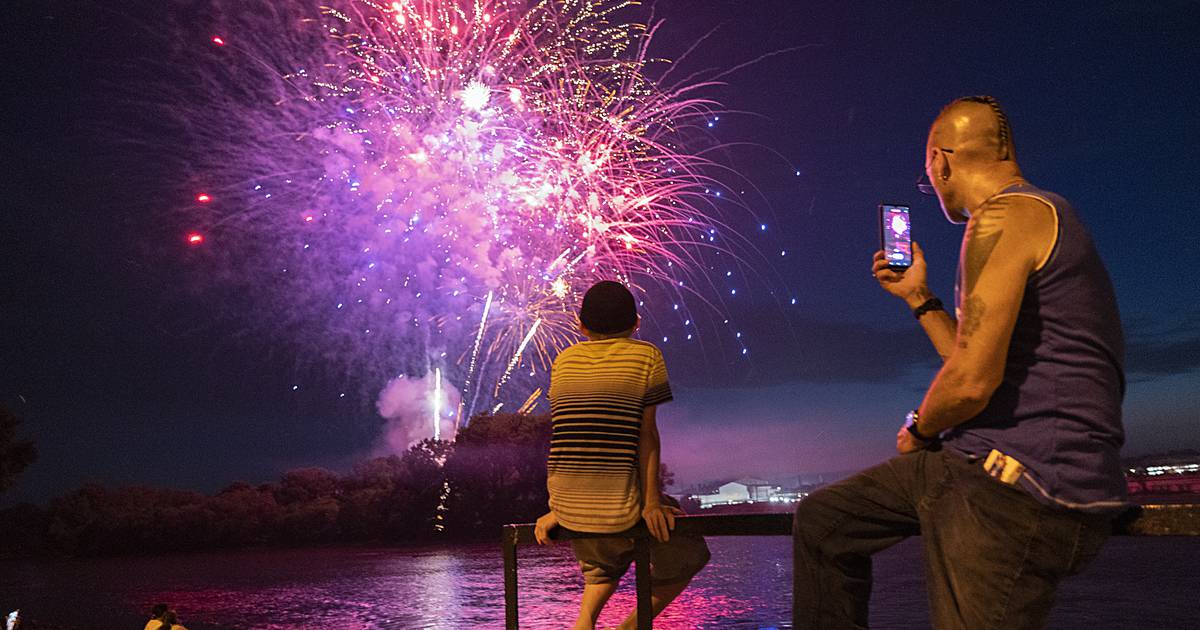 Photos Sterling/Rock Falls Jaycees fireworks Shaw Local