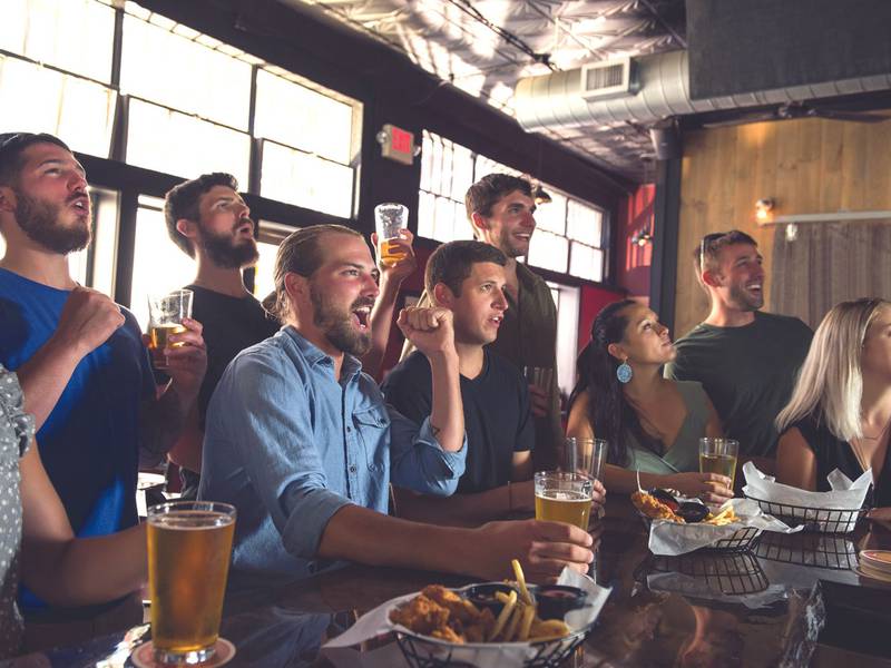 Where to watch the big game in northern Illinois