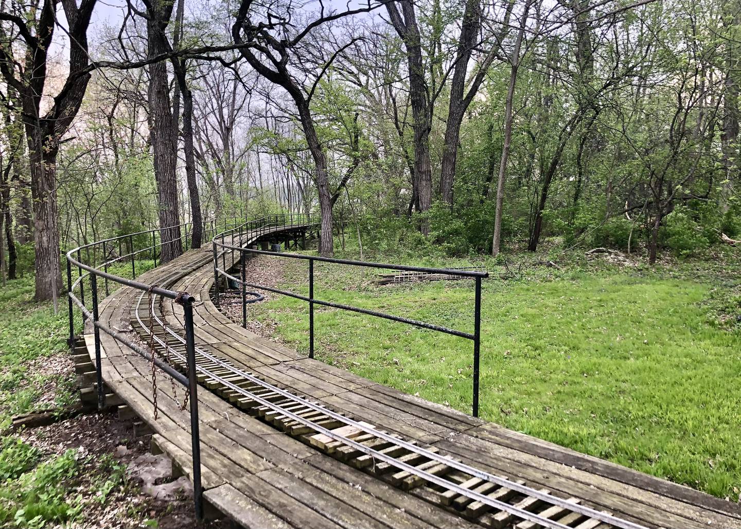 The Pairie State Railroad 7.5 gauge track runs nearly a mile around Plowman's Park.