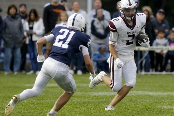 Listen: McHenry County high school football results for Week 1